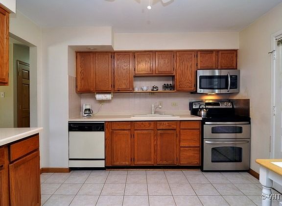 4th image of 1148 E Anderson Dr