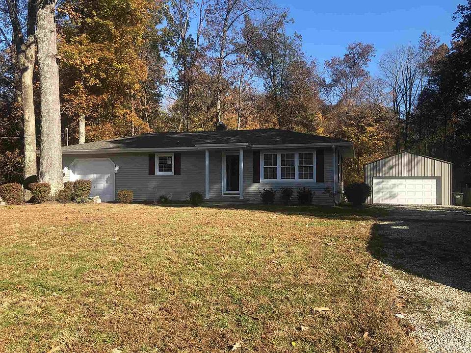 2nd image of 10935 Schaeffer Rd