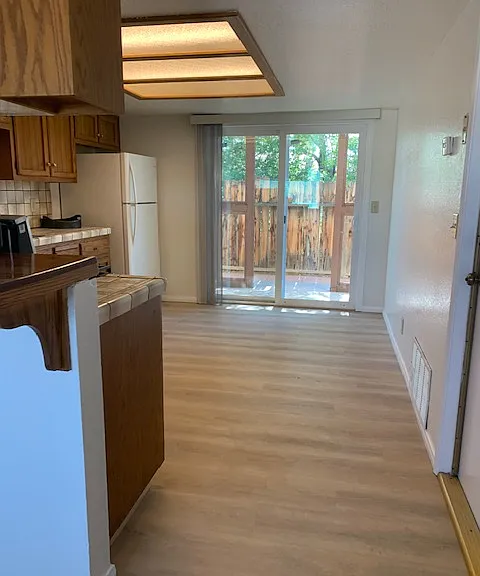 912 Alene Ave #A — Photo 6
