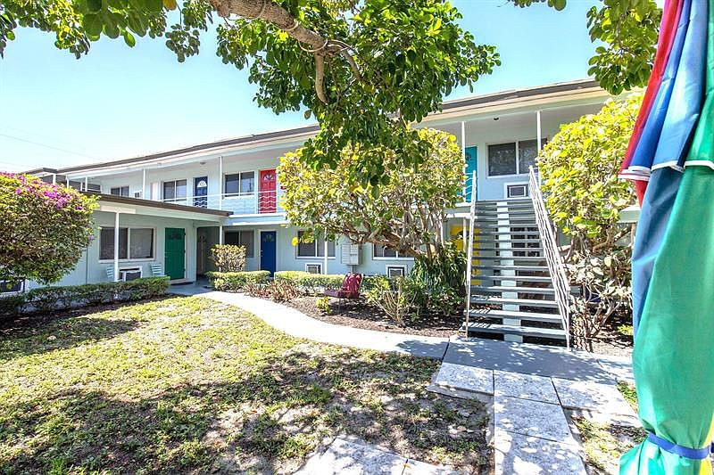 1st image of 101 S Palmway APT 12
