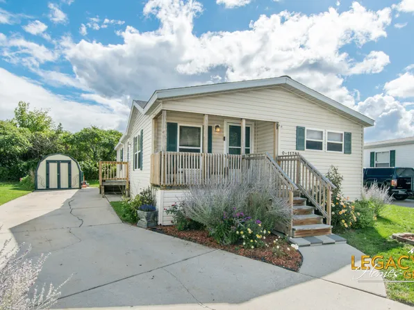 11792 Brisben Ln NW, Grand Rapids, MI 49534