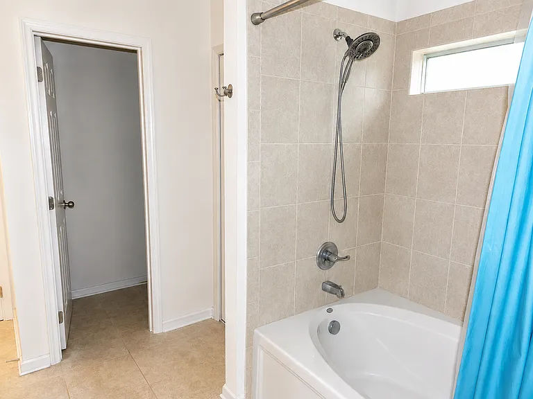 8138 NW 52nd St — Photo 13