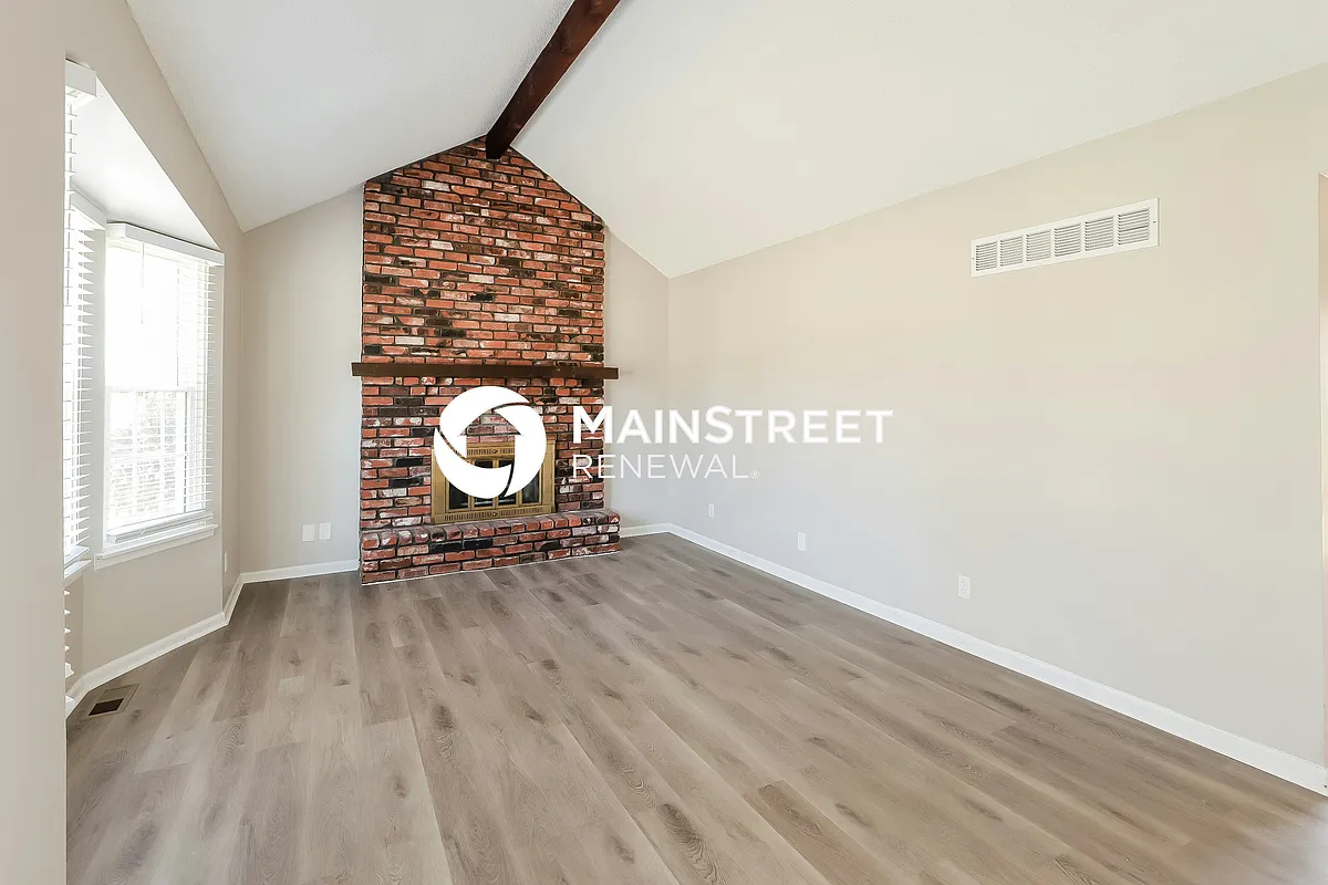 Living Room - 7641 N Stoddard Ave
