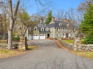 28 Sadie Hutt Ln, Southborough, MA 01772