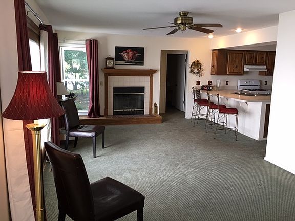 3rd image of 1732 Paddington Ave