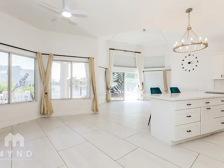 1401 W Sandpiper Dr — Photo 12