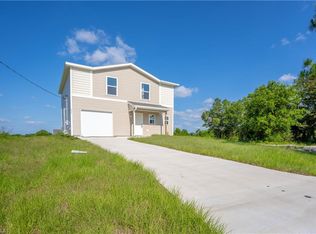 437 Progress Ave, Lehigh Acres, FL 33974