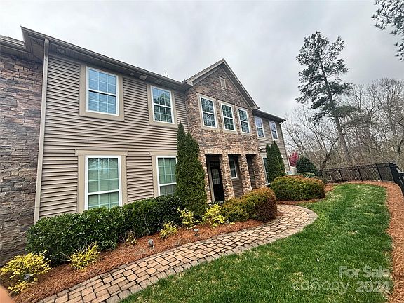 5th image of 9627 Glenburn Ln