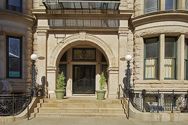 Sold by Stribling | media 26