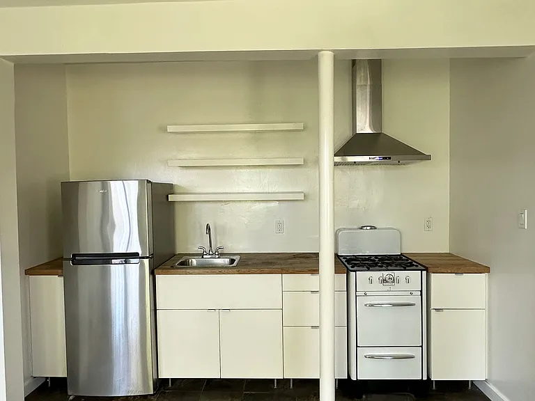 1407 Talmadge St #1407 — Photo 11