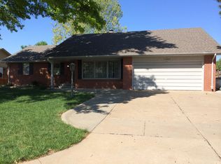 2048 Raymond Ave, Salina, KS 67401