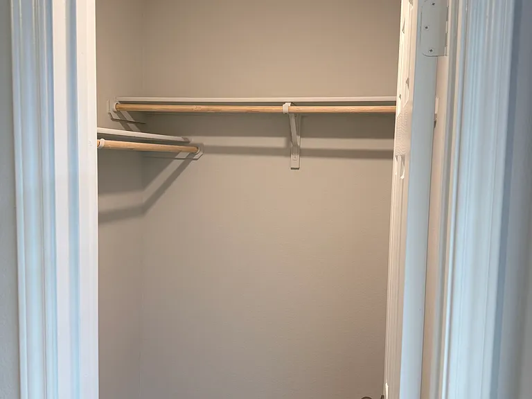 7300 Veronica Ct — Photo 8