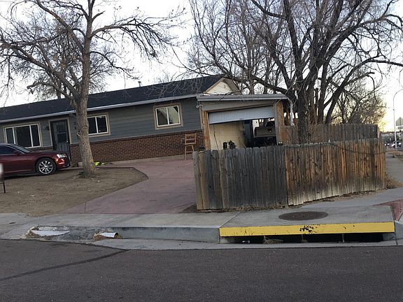 3rd image of 3415 Bridgewood Ln