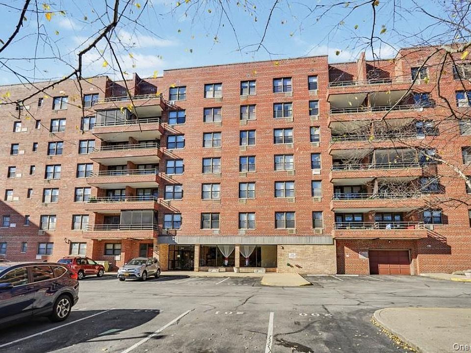 1st image of 60 Barker St #617