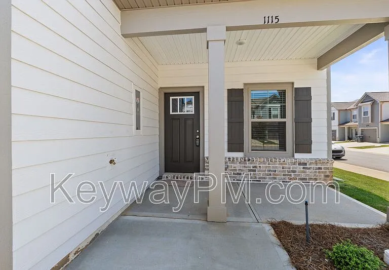 1115 Jolly Ln — Photo 2