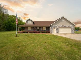 14155 Nichols Rd, Montrose, MI 48457