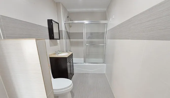 Rented by Peter Ashe | media 15