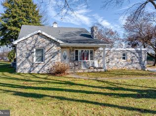 2925 Cape Horn Rd, Red Lion, PA 17356