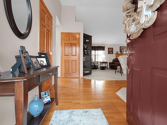 4th image of 1312 Great Hunter Dr