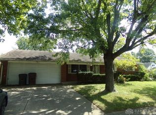 303 Edgemoor Pl, Englewood, OH