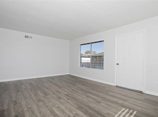 302 Graves Ct, El Cajon, CA 92021