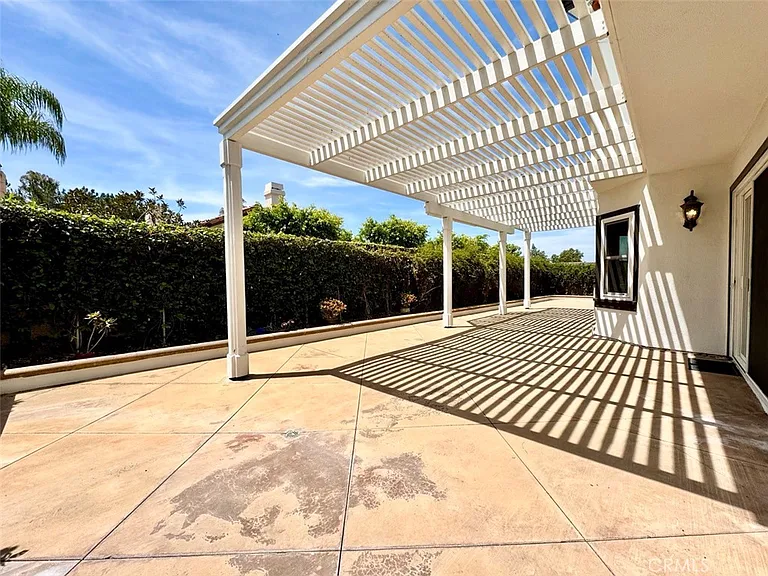 22511 Peartree — Photo 29
