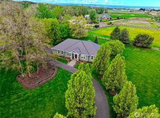 236 Looking Glass Rd, Walla Walla, WA 99362