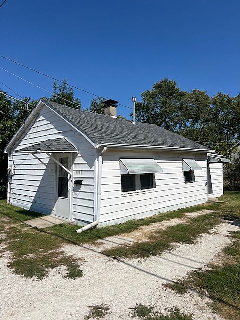 1st image of 171 1/2 S Douglas Ave