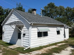 171 1/2 S Douglas Ave, Bradley, IL 60915