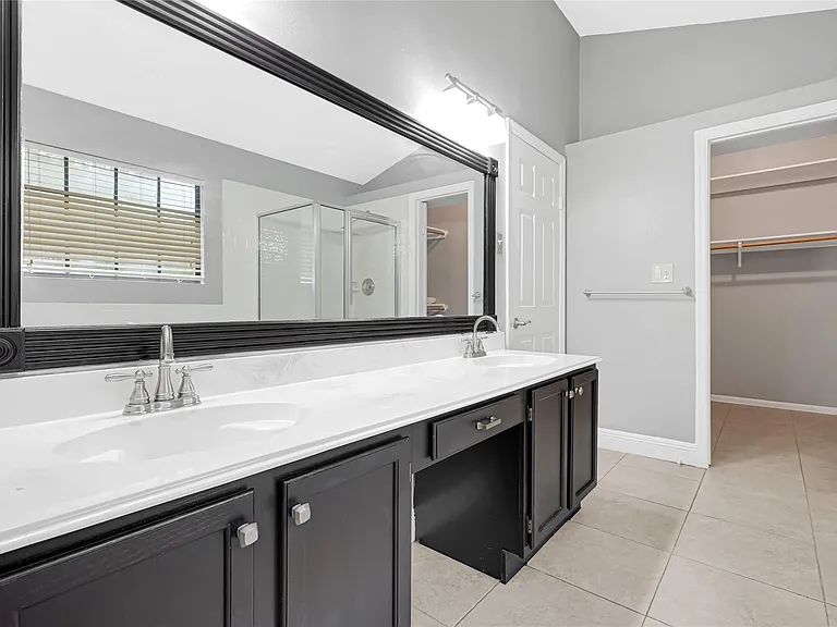 29 Dover Dr — Photo 22