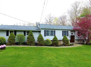 98 Deckertown Tpke, Montague, NJ 07827
