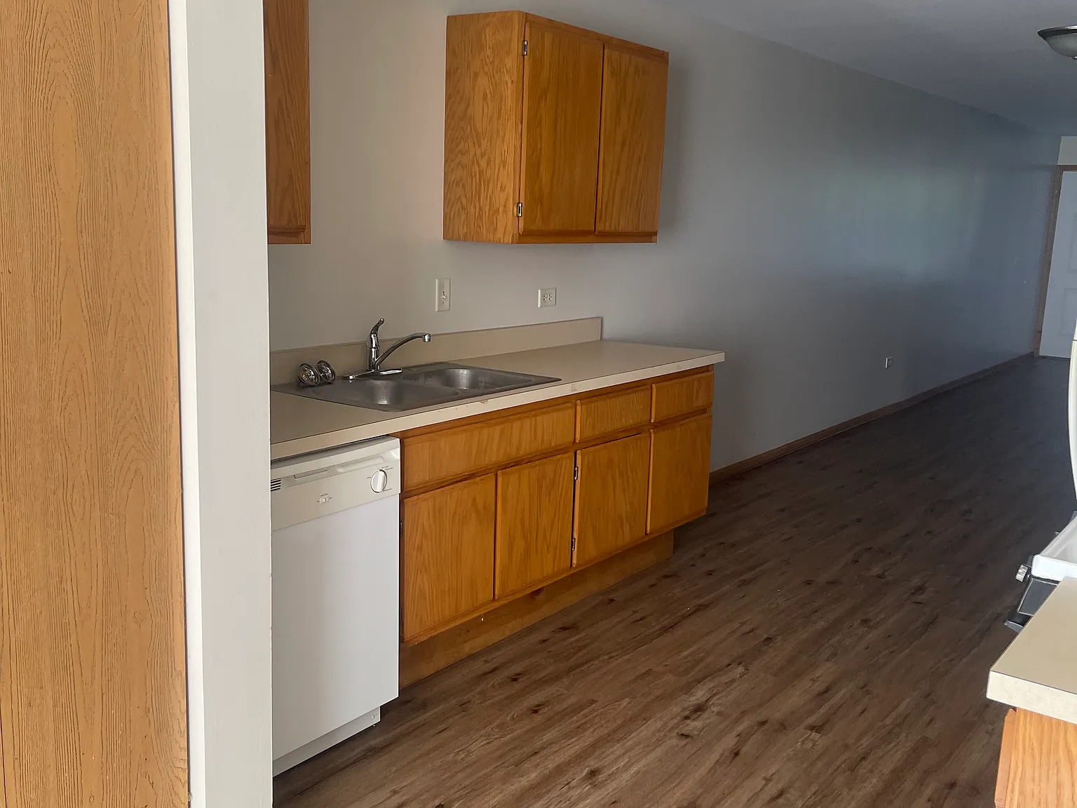 14013 S Kelly Avenue — Photo 3