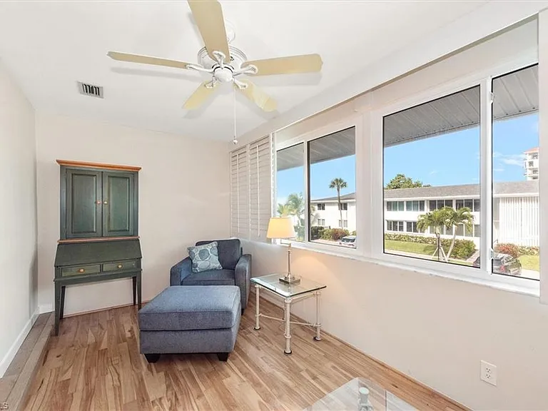 1065 Gulf Shore Blvd N #205 — Photo 21