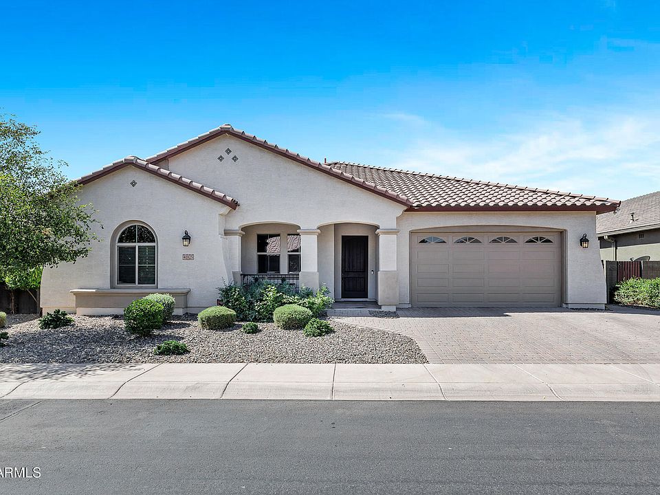 1st image of 41925 W ARVADA Lane