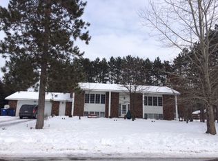 2074 Terrebonne Dr, Kronenwetter, WI 54455