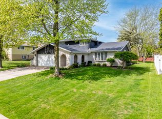 8764 Clark Pl, Crown Point, IN 46307