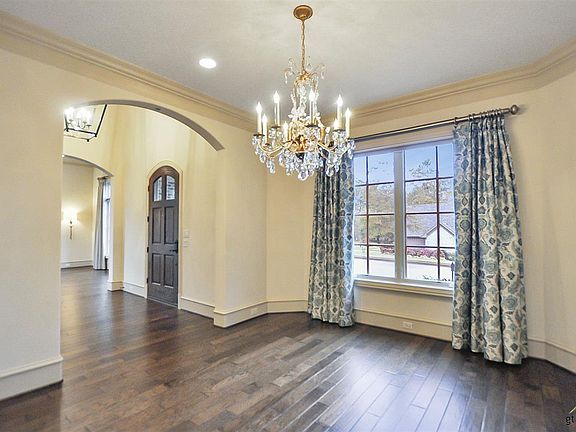 5th image of 2646 Blancas Dr