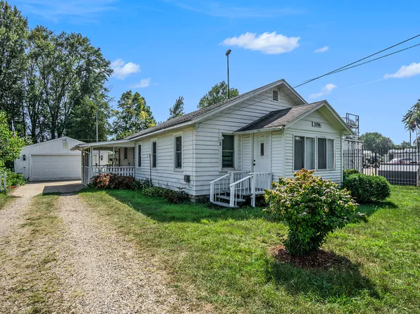 3706 Lake St, Kalamazoo, MI 49048