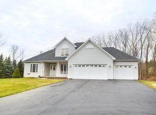 851 Gallup Rd, Spencerport, NY 14559