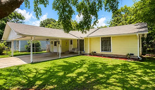 845 Singapore Dr Photo 1 845 Singapore Dr Photo 1