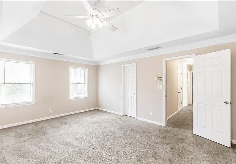 919 Bridgegate Dr NE — Photo 41