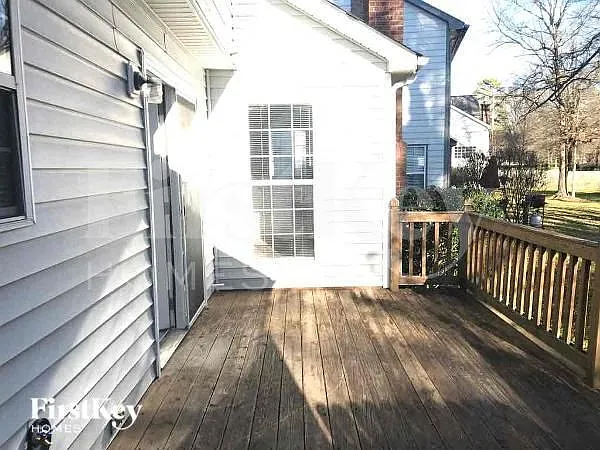 10104 Prosperity Point Ln — Photo 30