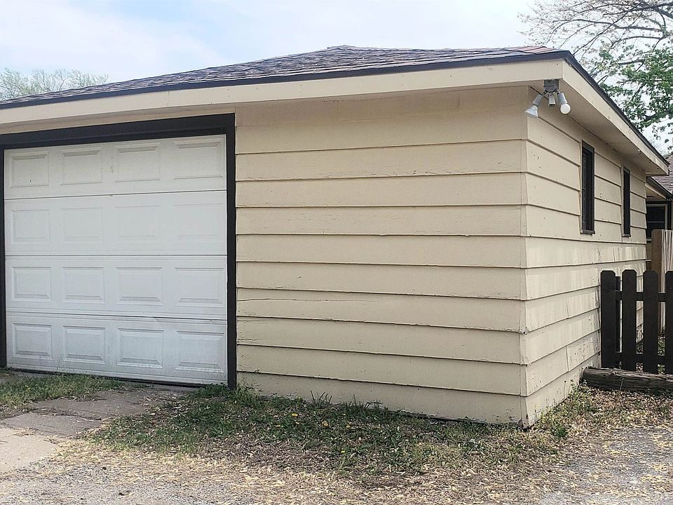 101 N Woodlawn St, Wellington, KS 67152 Zillow