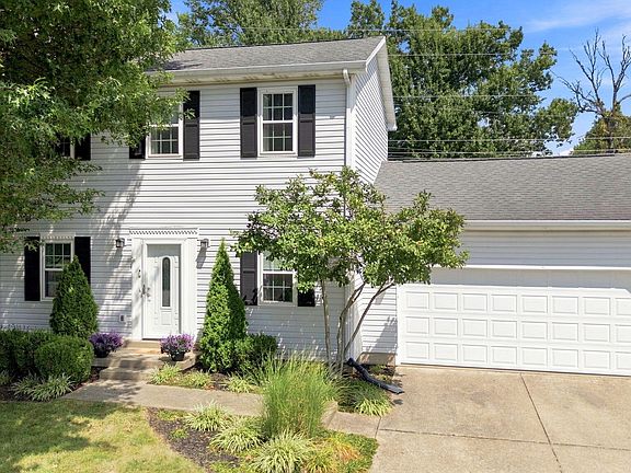 3rd image of 3108 Arrowhead Dr