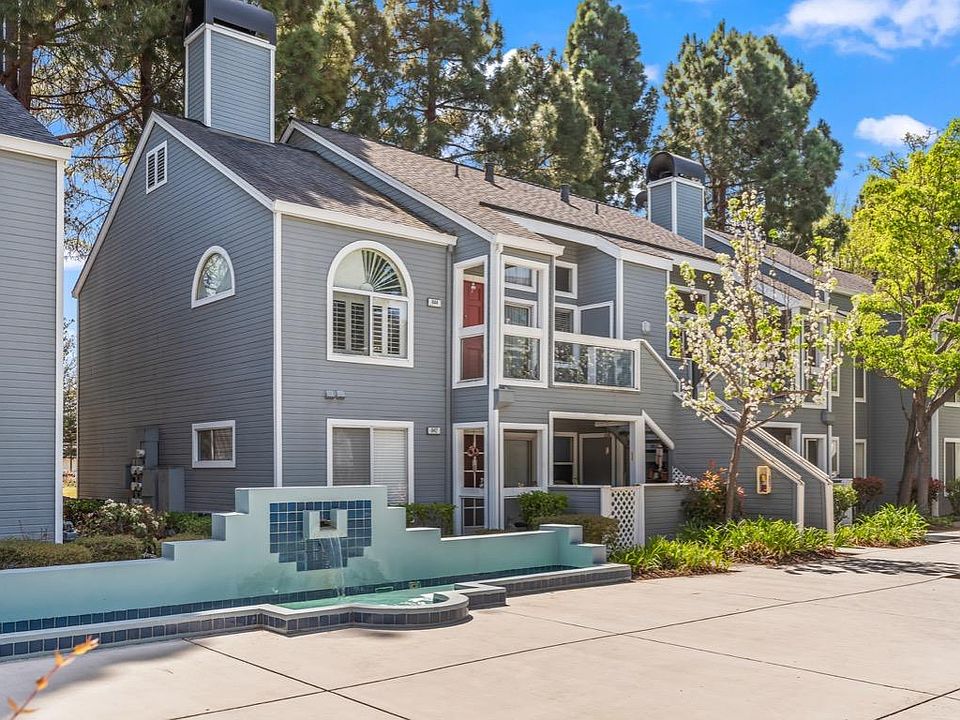1st image of 840 Boardwalk Pl