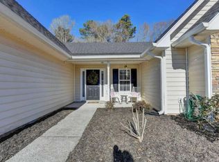 945 Willow Hollow Dr, Dacula, GA 30019