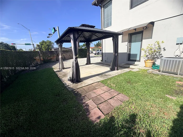 12701 SW 47th St #12701 — Photo 1