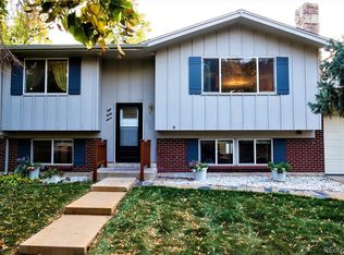 887 Hannibal Dr, Aurora, CO 80011