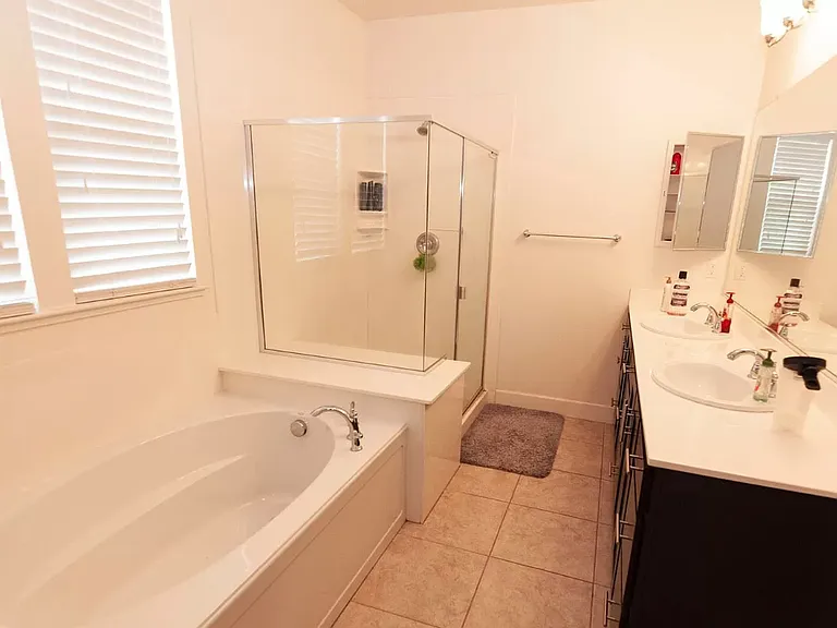 1765 Lee Way — Photo 8