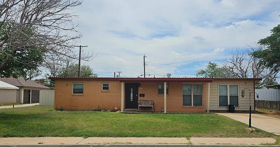 1st image of 636 Rice Dr